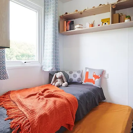 Mobil Pour 6 Personnes Avec Terrasse - Api-1-52-1310 Кемпинг Saint-Gerons