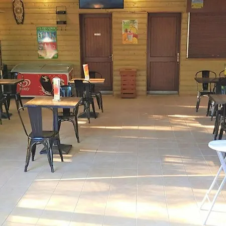 Mobil Pour 6 Personnes Avec Terrasse - Api-1-52-1310 *